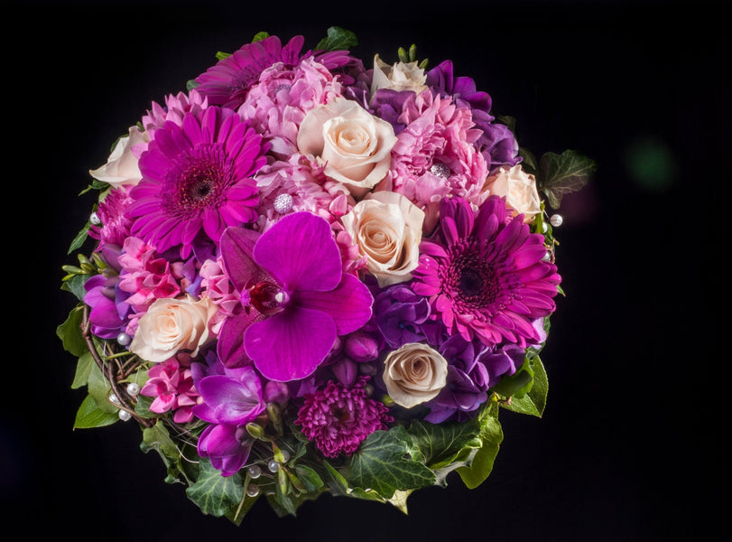 Overrask med blomster på døren: Få levert vakre blomsterbuketter fra Blomsten-Inger Høyvik!