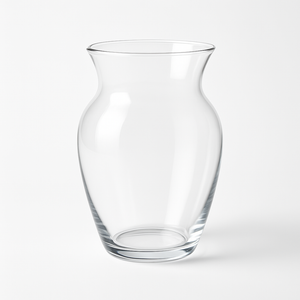 Klar glassvase tilpasset buketter – tilgjengelig som tillegg ved blomsterlevering i Haugesund.